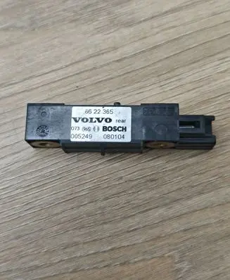 Volvo XC90 Airbag deployment crash/impact sensor 8622365 080104 005249