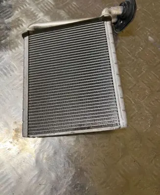 Toyota RAV 4 (XA30) Heater blower radiator J011612251