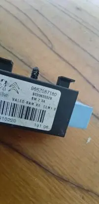 Citroen C6 Seat heating relay 9657087180