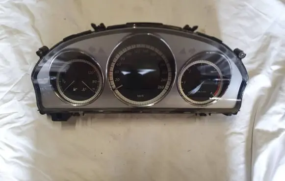 Mercedes-Benz GLK (X204) Speedometer (instrument cluster) A2049003802 A2C53305419