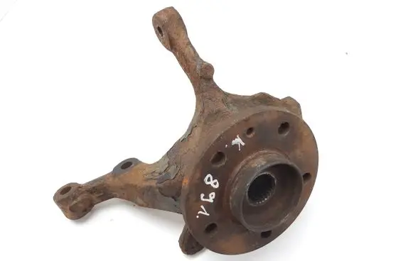 Opel Vivaro Front wheel hub