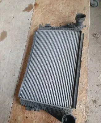 Volkswagen PASSAT B6 Intercooler radiator 1K0145803AG
