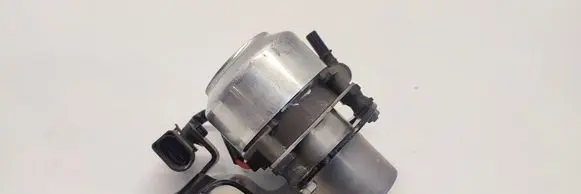 Volkswagen Tiguan Vacuum pump 5Q0612181D