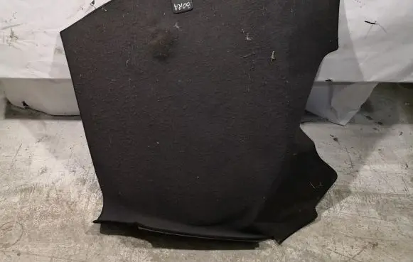 Trunk/boot floor carpet liner