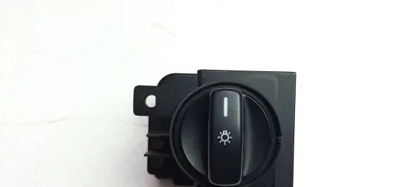 Light switch