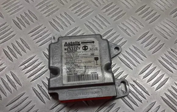 Renault Kangoo I Airbag control unit/module 8200381656