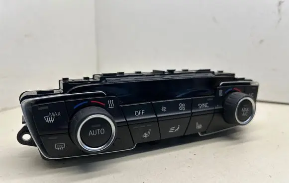 BMW 2 F46 Climate control unit 9371460 20020110