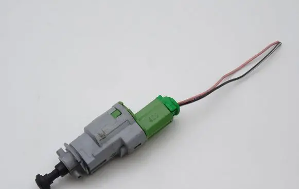 Renault Laguna II Clutch pedal sensor 8200276360B
