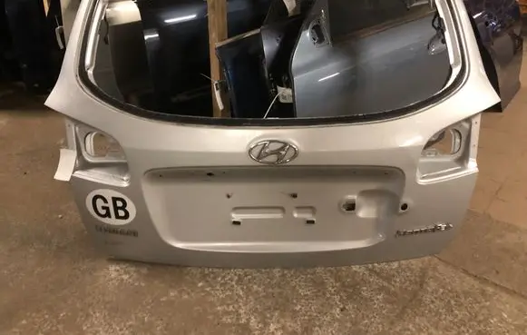 Hyundai Santa Fe Tailgate/trunk/boot lid