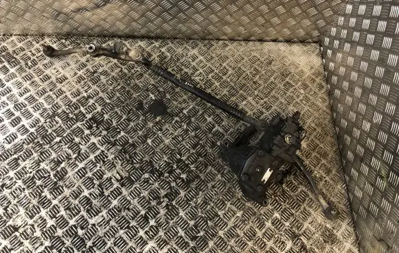 BMW 7 E38 Steering rack 1095187