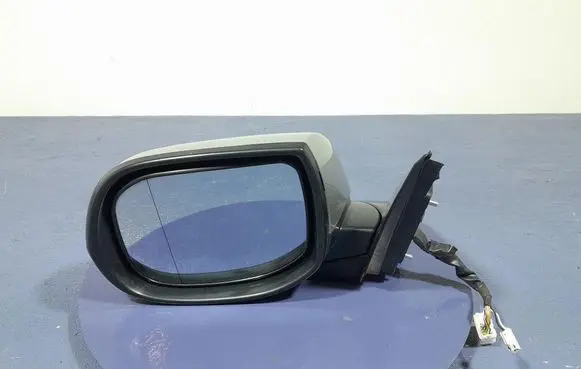 Honda Accord Front door electric wing mirror 