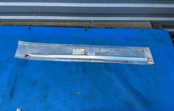 Volkswagen Tiguan Front door trim bar 5NA853332A H02921F04 24900010412