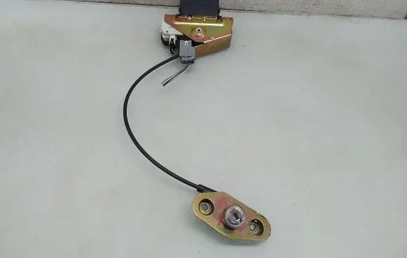 Tailgate/trunk/boot lock/catch/latch
