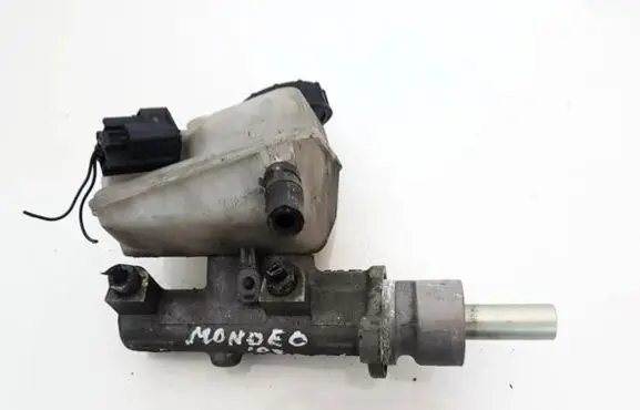 Ford Mondeo Mk III Master brake cylinder 22407779