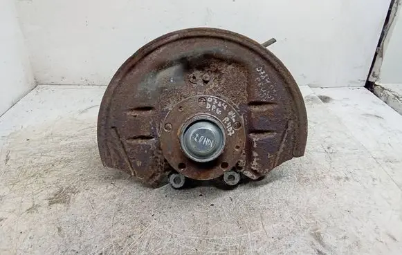 Peugeot 407 Rear wheel hub spindle/knuckle 