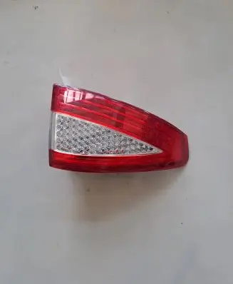 Ford Mondeo MK IV Rear/tail lights 7S7113405A