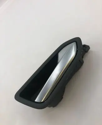 Renault Captur II Front door interior handle 826721378r