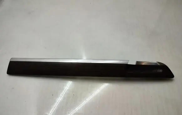 BMW 7 F01 F02 F03 F04 Front door trim bar 9149456