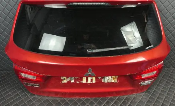 Mitsubishi ASX Truck tailgate