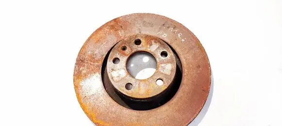 Audi A6 S6 C6 4F Front brake disc VENTILIUOJAMAS