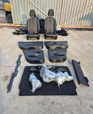 Peugeot 208 II Interior set 