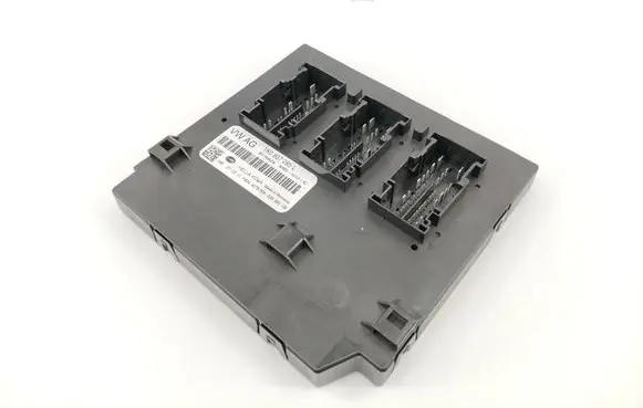 Skoda Octavia Mk2 (1Z) Comfort/convenience module 1K0937085L