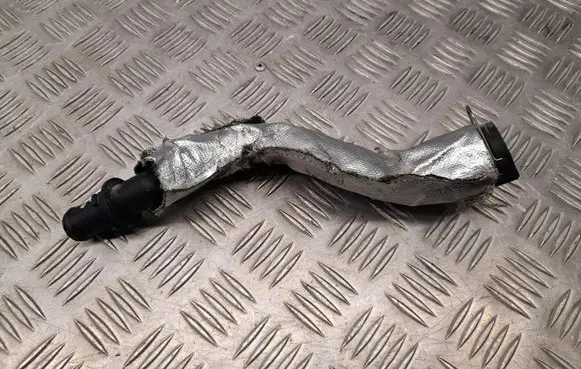 Audi A4 S4 B9 Engine coolant pipe/hose 8W0819334