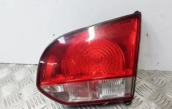 Volkswagen Golf VI Tailgate rear/tail lights 89090386R