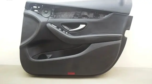 Mercedes-Benz C W205 Front door card panel trim JC2449644