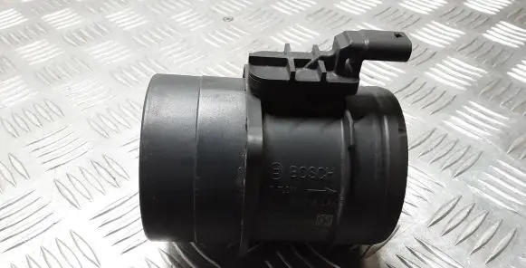 Audi A6 S6 C8 4K Mass air flow meter 0280218486 04E906461A