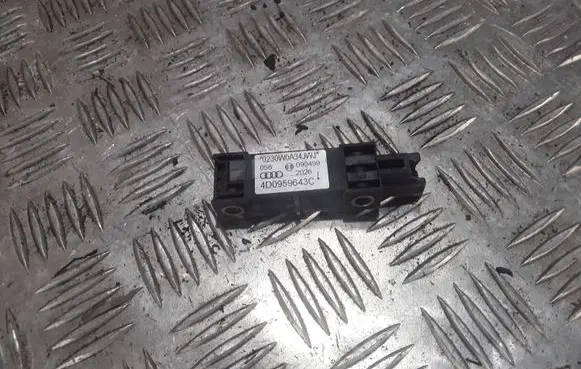 Audi A8 S8 D2 4D Airbag deployment crash/impact sensor 4D0959643C