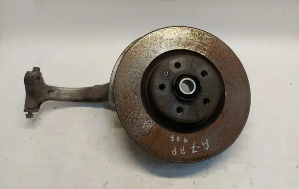 Front wheel hub