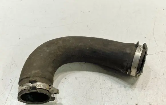 Audi A4 S4 B8 8K Intercooler hose/pipe 8K0145709H
