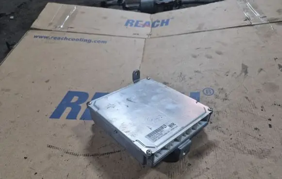 Honda CR-V Engine control unit/module 37820PNLG01 0892483709