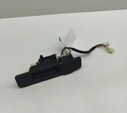 Mercedes-Benz C W205 Tailgate/boot open switch button A2229052206 A2229023709