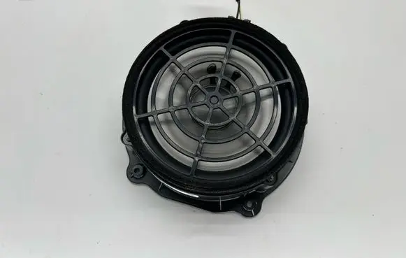 Audi Q7 4L Front door speaker 4L0035415B