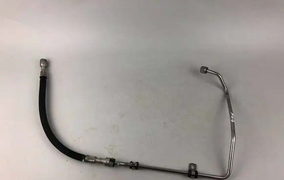 Mini One - Cooper F56 F55 Fuel line pipe 8665628