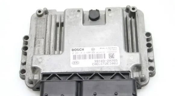 KIA Ceed Engine control unit/module 391032A765