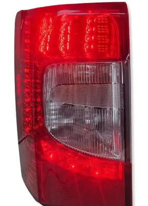 Chrysler Voyager Rear/tail lights 05182533AFKOLUMB 05182533AF
