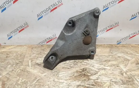 BMW X1 E84 Engine mounting bracket 6775041 22116775041