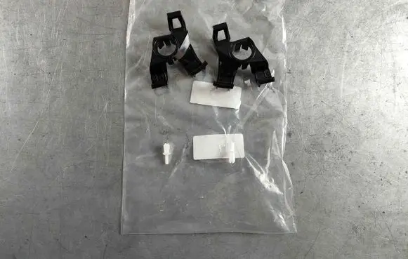 Porsche Macan (95B) Front parking sensor holder (PDC) 95b807130a