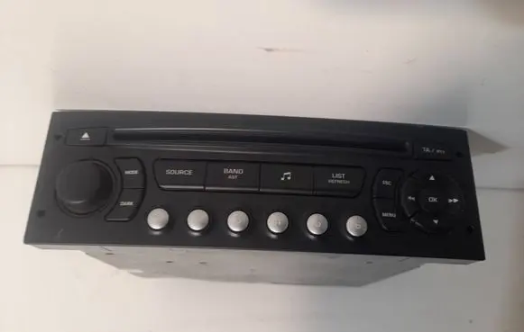 Citroen C4 I Picasso Radio/GPS head unit trim 999999