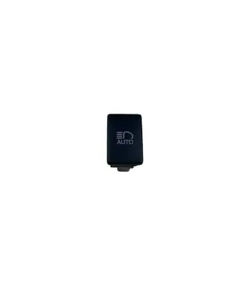 Toyota Yaris Light switch 15E044