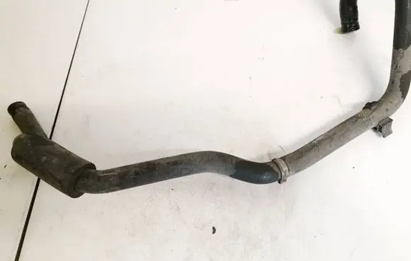 Volkswagen Golf IV Engine coolant pipe/hose