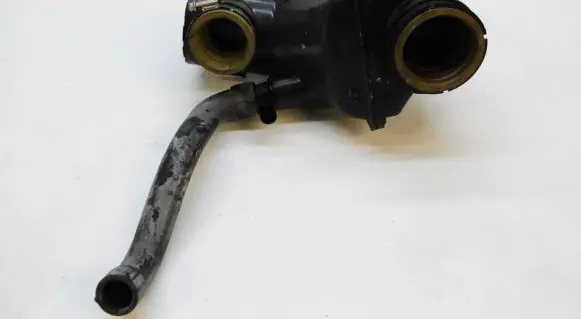 Mercedes-Benz CLA C117 X117 W117 Other engine bay part A6510900609