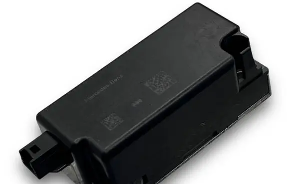 Mercedes-Benz Sprinter W907 W910 Central body control module A4443 A0999009401