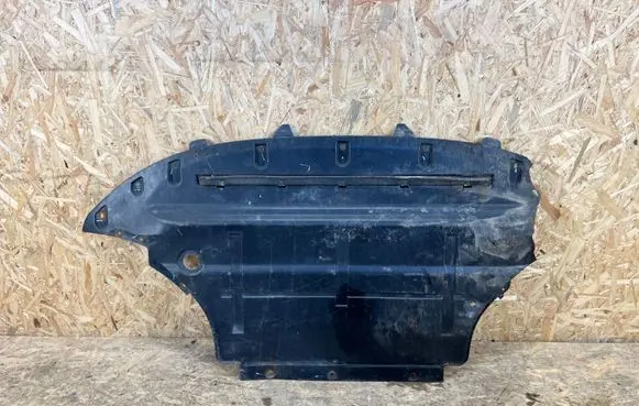 Audi Q5 SQ5 8R Engine splash shield/under tray 8R1863821A