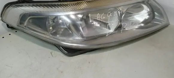 Renault Laguna II Headlight/headlamp 8200002847