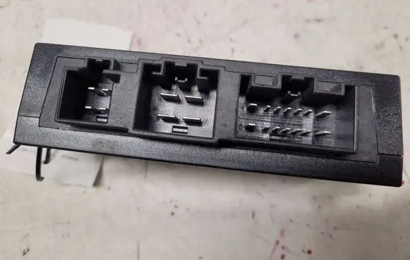 Volvo V70 Tailgate/trunk control unit/module 31218393 31217840 31218404