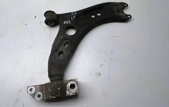 Volkswagen PASSAT B7 Front lower control arm/wishbone